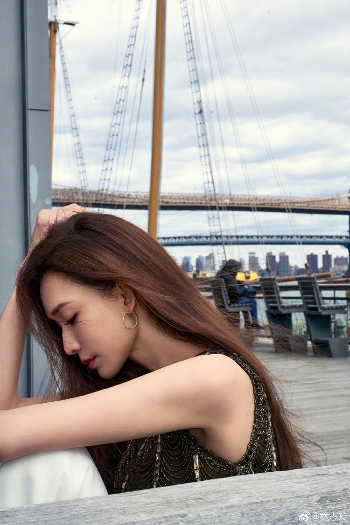 是否能配合低频爬虫同步策略